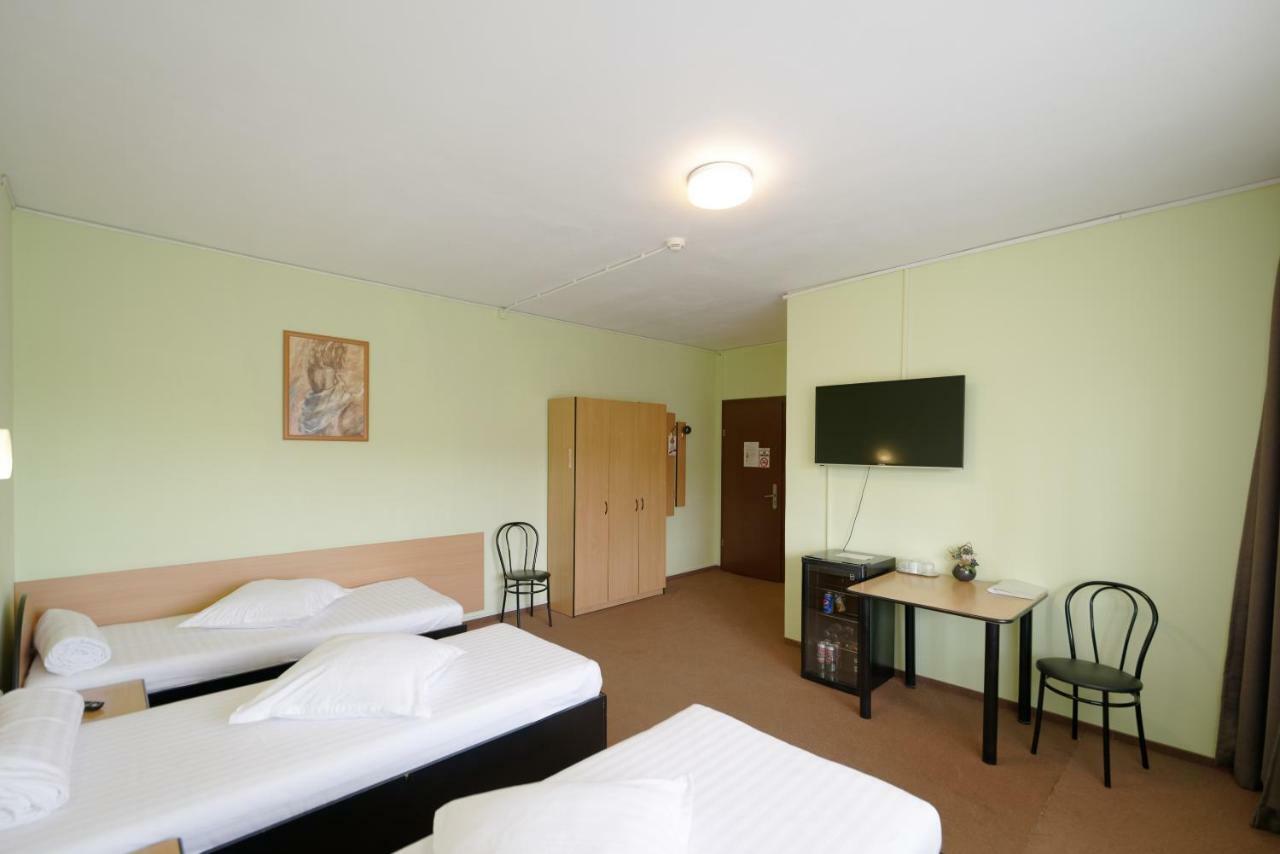 Vila Rosa 2 Hotel Cluj-Napoca Esterno foto